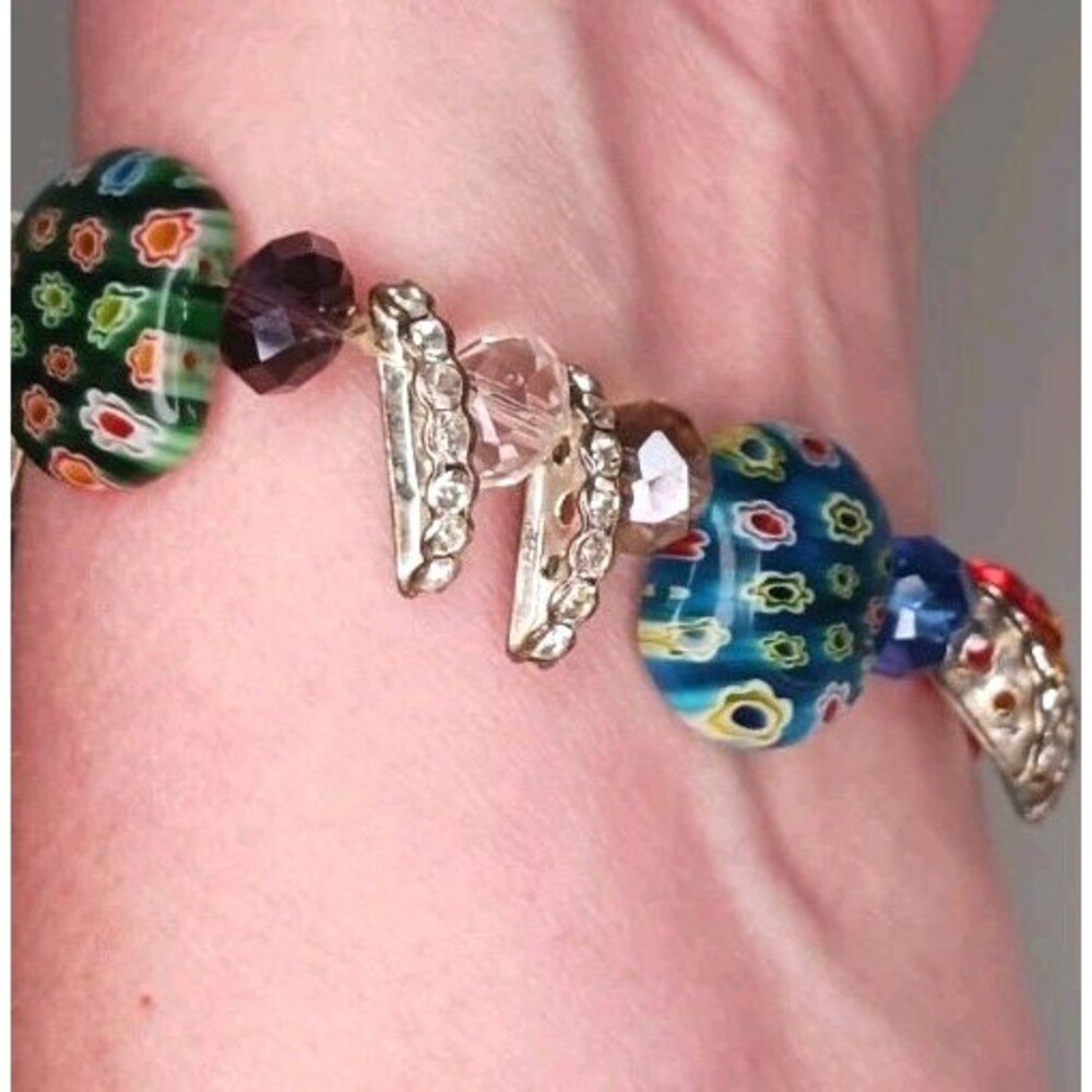Vtg Artisan Millefiori Art Glass Flower Discs Beads 8" Stretch Bracelet Colorful - Picture 2 of 4